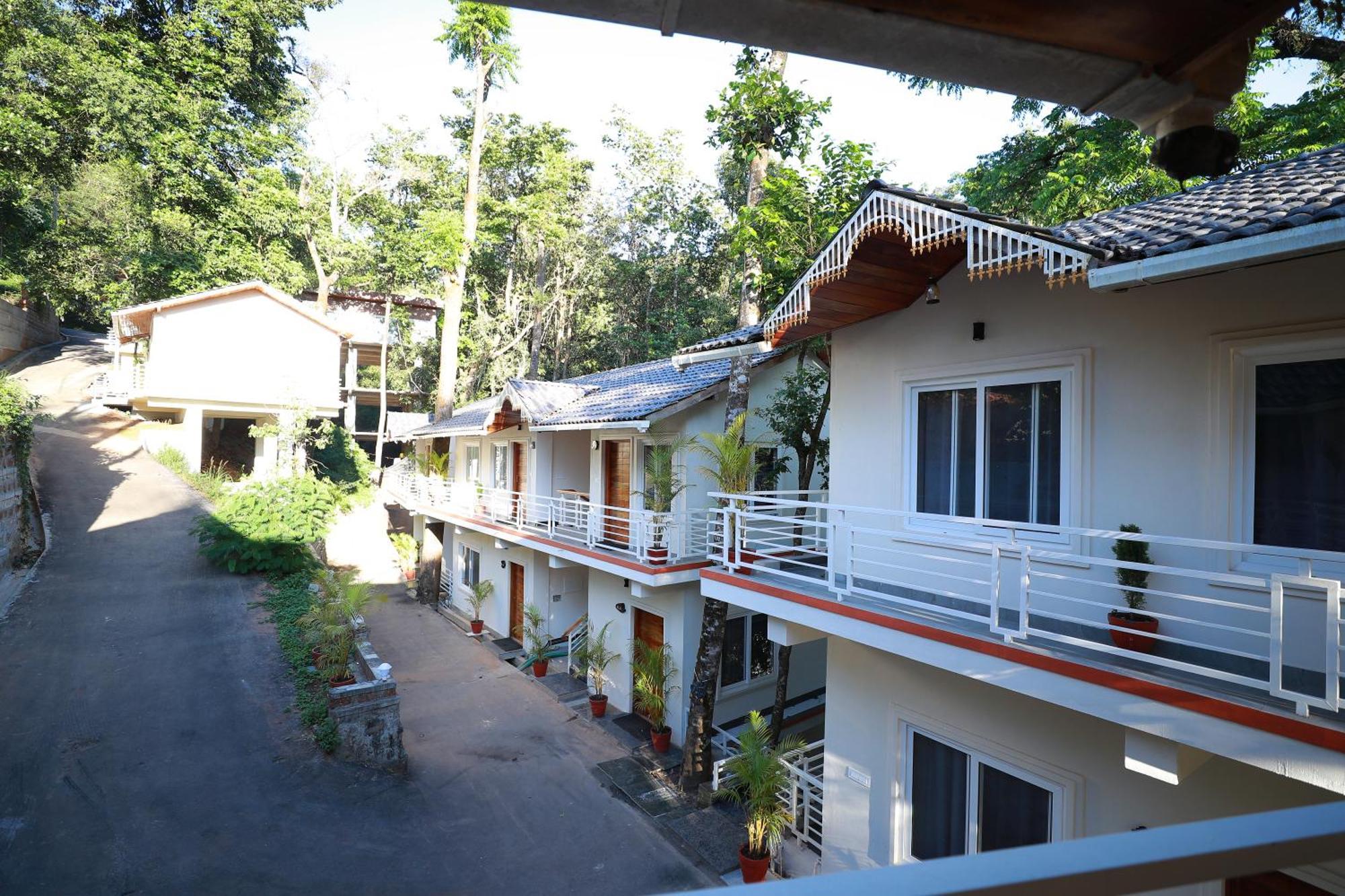 Coorg Coffee Bean Resort Мадикери Екстериор снимка